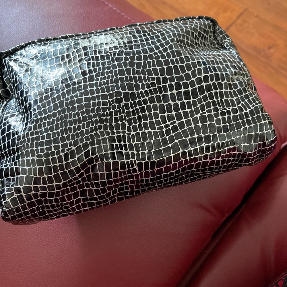 Unlisted Cosmetics / Jewelry Bag